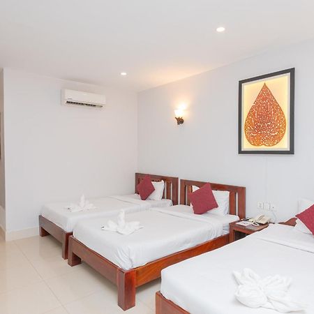 Damnak Soksan Hotel Siem Reap Exterior foto