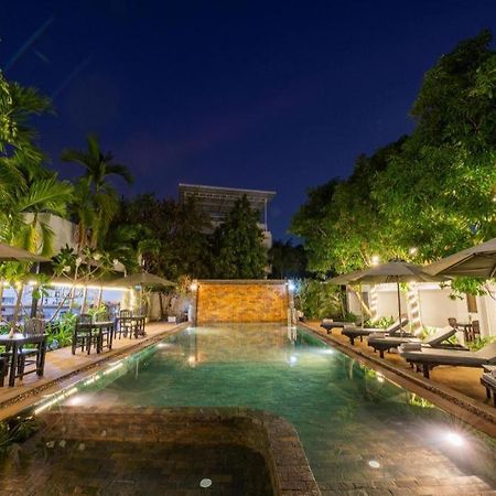 Damnak Soksan Hotel Siem Reap Exterior foto