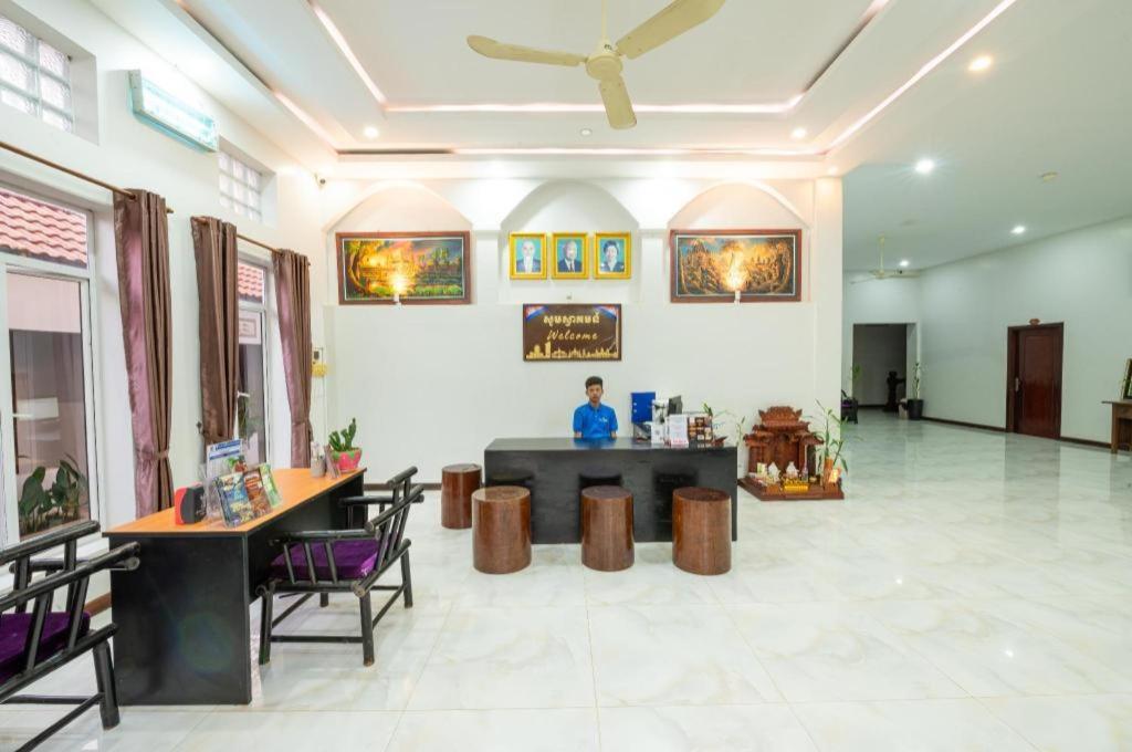 Damnak Soksan Hotel Siem Reap Exterior foto